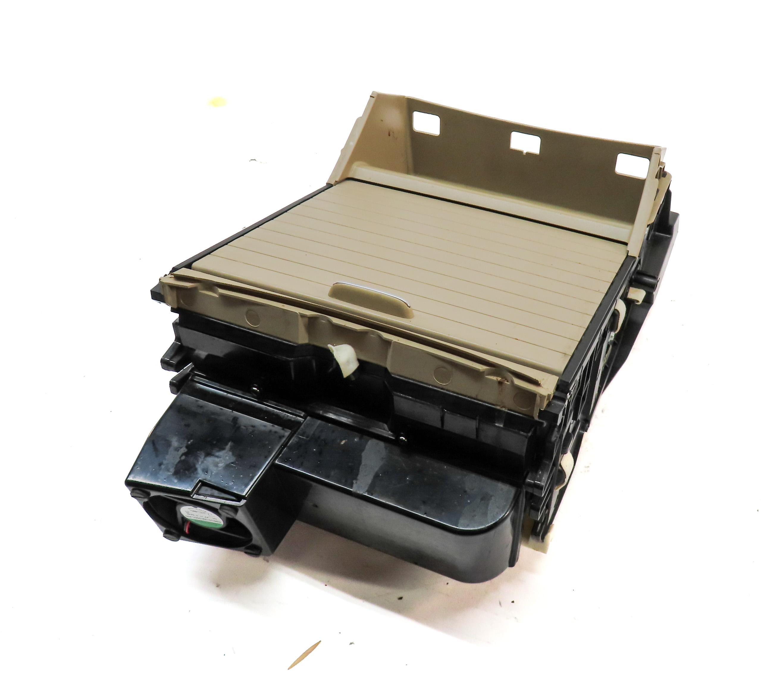 2014 MERCEDES GL450 (X166) FRONT CENTER CONSOLE HEATED COOLED CUP HOLDER (Beige) — exact item pictured